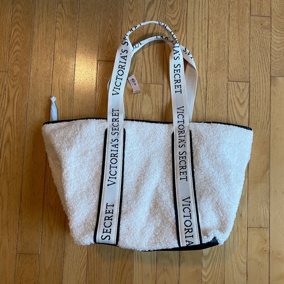 NWT Victoria's Secret Plush Logo-Strap Tote - Picture 3 of 6